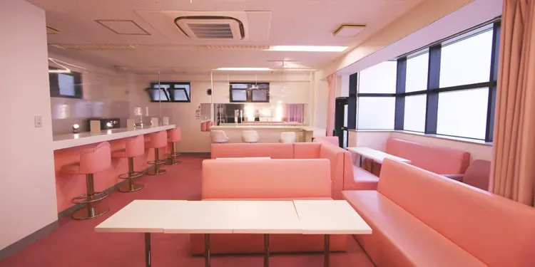 女の子クラブの店内の様子